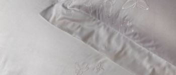 Cotton/Satin bed linen with embroidered